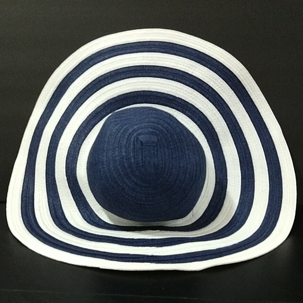 Vera Bradley Sun Hat